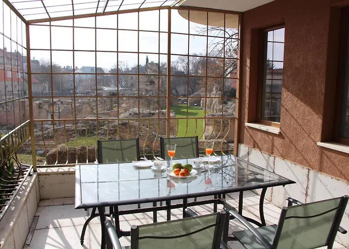 Thermae 2bdrm Sunny ヴァルナ