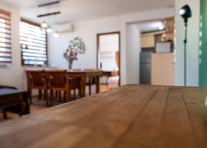 Thermae 2bdrm Sunny ヴァルナ